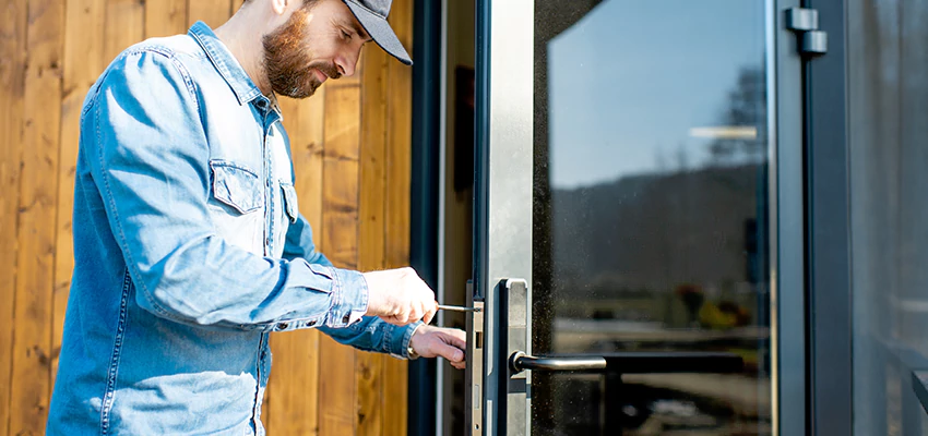 Frameless Glass Storefront Door Locks Replacement in Tara Hills, CA
