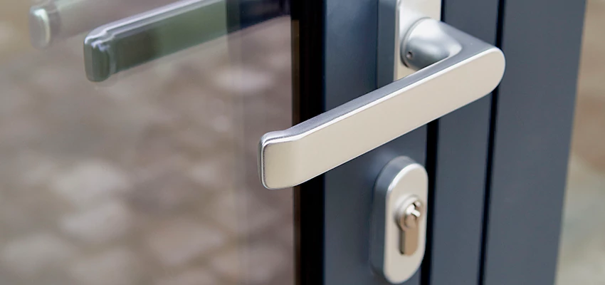 Broken Door Lock Cylinder Repair in Tara Hills, California